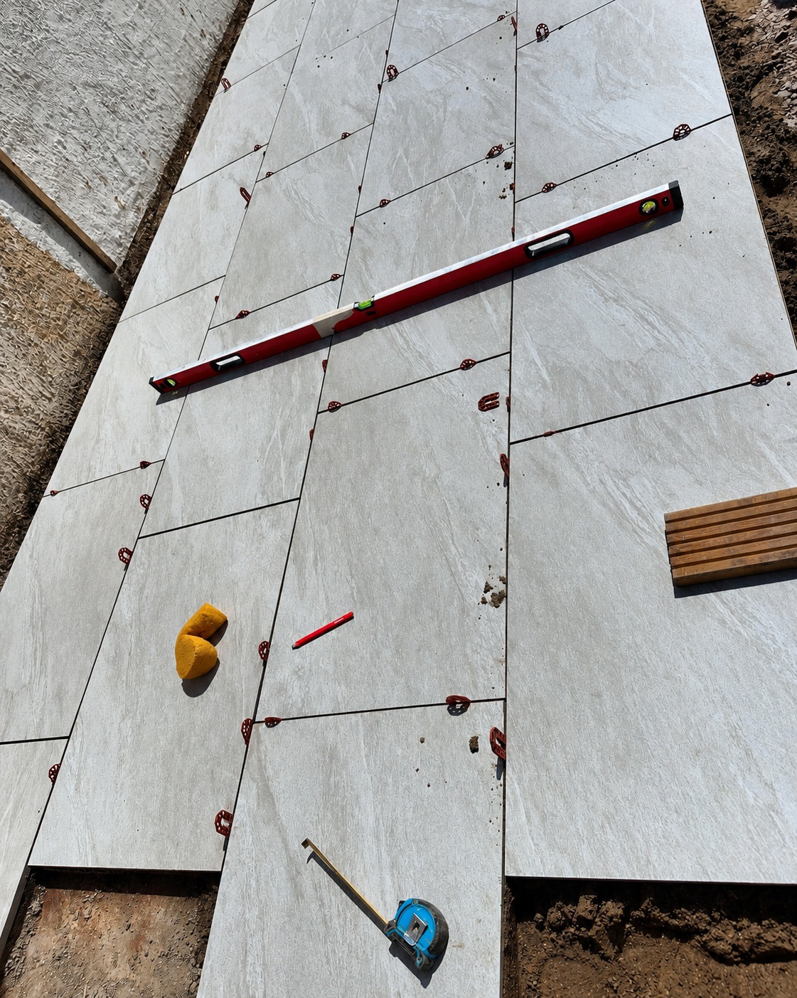 Porcelain paving
